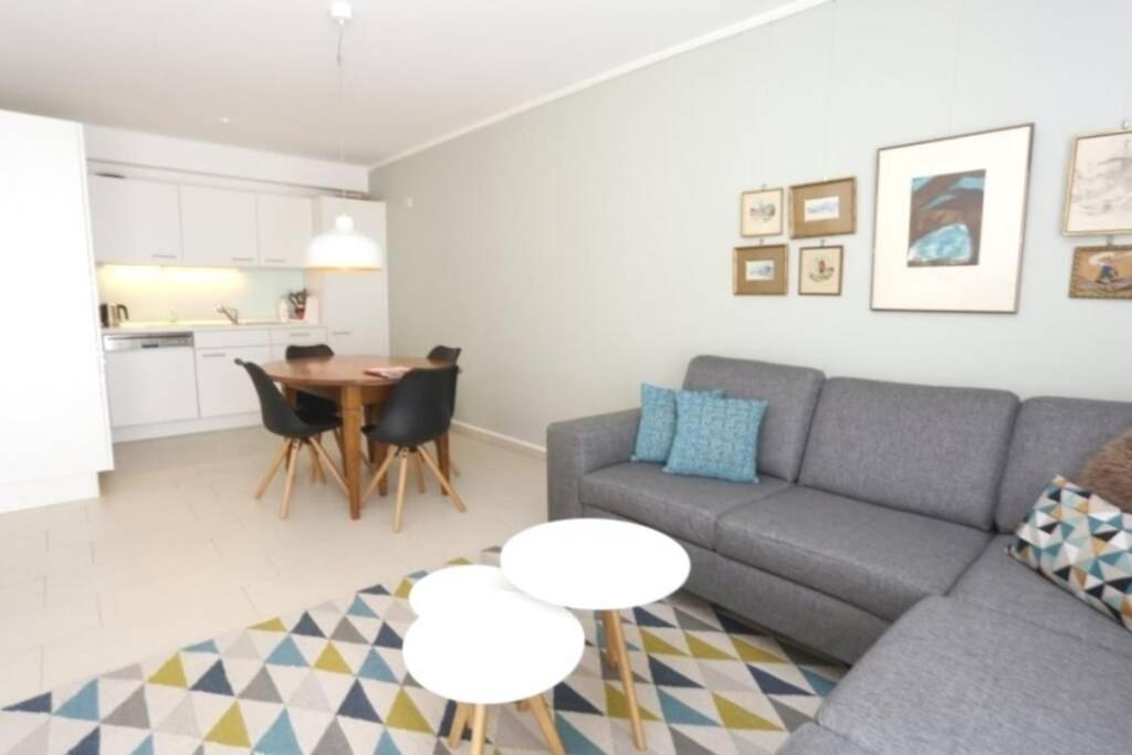 Large Family Retro Flat In City Center- Large Terrace & Garden View, Free Parking Люксембург Екстер'єр фото